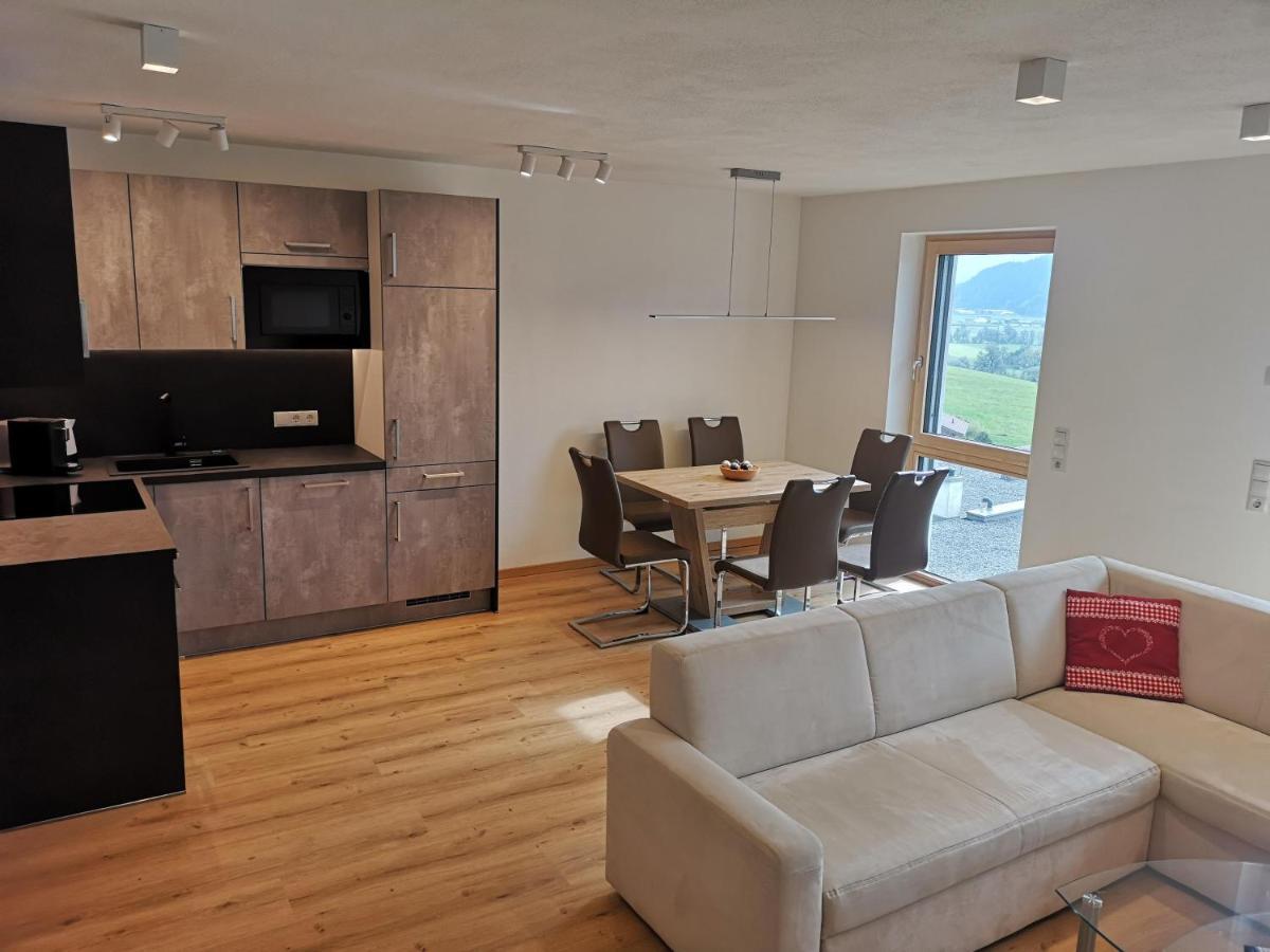 Apart Mountainview Bruck am Ziller ภายนอก รูปภาพ